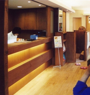 �����܎���